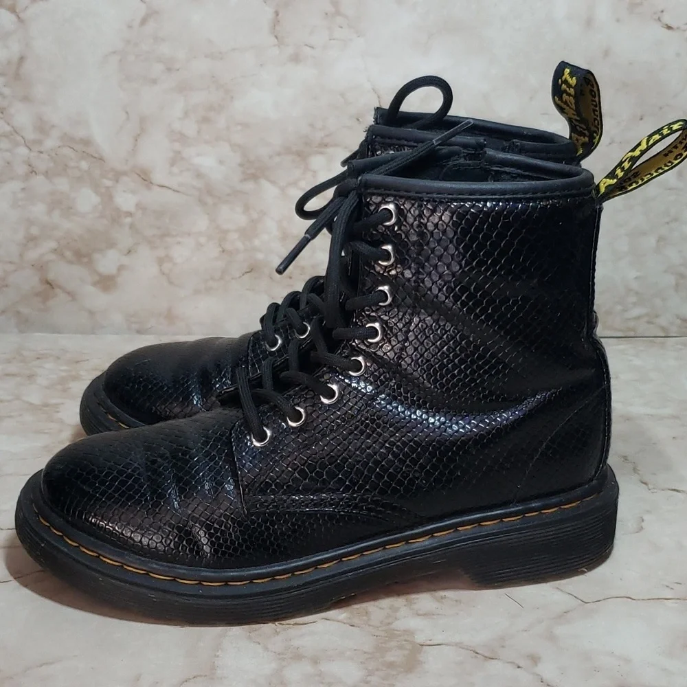 Dr. Martens Black Lace Up Youth Combat Boots Size 2